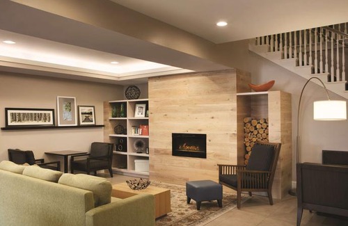 Eagan Park Hotel | Country Inn & Suites by Radisson Atlanta Airport North GA