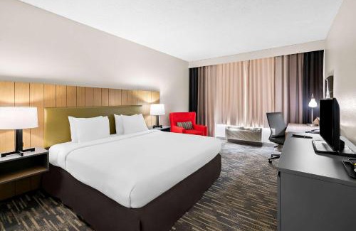 Cayce Hotel | Country Inn & Suites by Radisson, Columbia Airport, SC