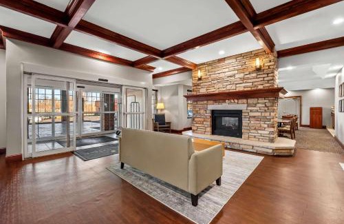 Red Wing Hotel | Country Inn & Suites by Radisson, Red Wing, MN