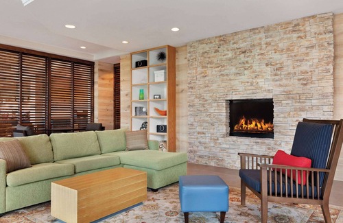 Sorrento Valley Hotel | Country Inn & Suites by Radisson, San Diego North, CA