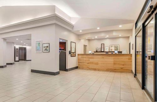 Cumberland Hotel | Country Inn & Suites by Radisson, Atlanta Galleria-Ballpark, GA