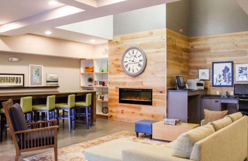 Bermuda Hotel | Country Inn & Suites by Radisson, Chester, VA