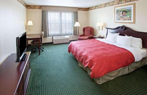 Elkhart Hotel | Country Inn & Suites by Radisson, Elkhart North, IN