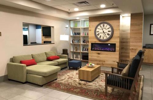 Emporia Hotel | Country Inn & Suites by Radisson, Emporia, VA