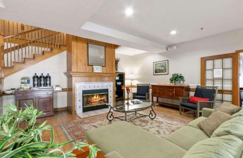 Greeley Hotel | Country Inn & Suites by Radisson, Greeley, CO
