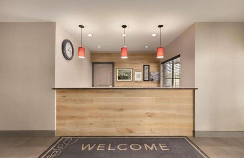 Madison Hotel | Country Inn & Suites by Radisson, Madison, AL