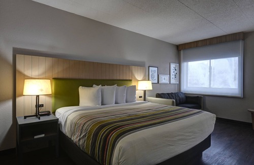Pierre Hotel | Country Inn & Suites by Radisson, Pierre, SD