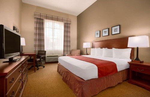 Humble Hotel | Country Inn & Suites by Radisson, Houston Intercontinental Airport East, TX