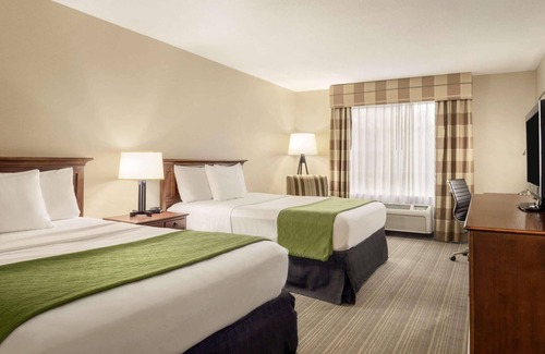 Lima Hotel | Country Inn & Suites by Radisson, Lima