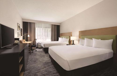 Detroit Lakes Hotel | Country Inn & Suites by Radisson, Detroit Lakes, MN
