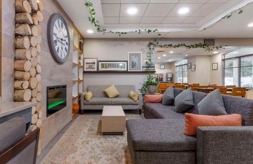 Newport News Hotel | Country Inn & Suites by Radisson, Newport News South, VA