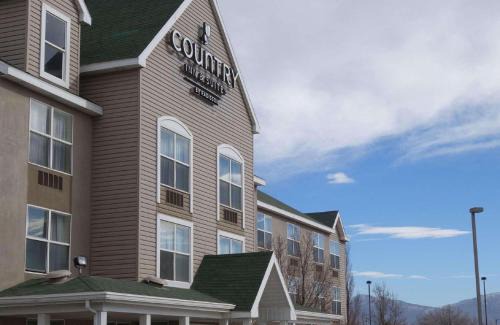 West Valley City Hotel | Country Inn & Suites by Radisson, West Valley City, UT