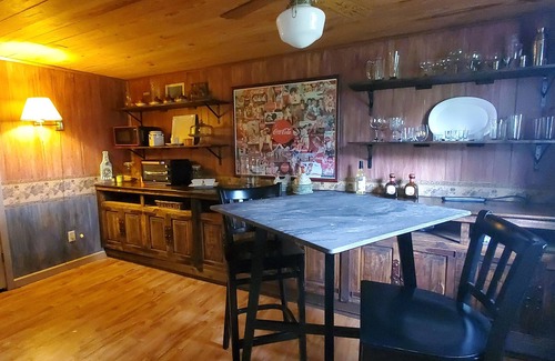 Berryville House | Country Lakehouse With the Million Dollar view
