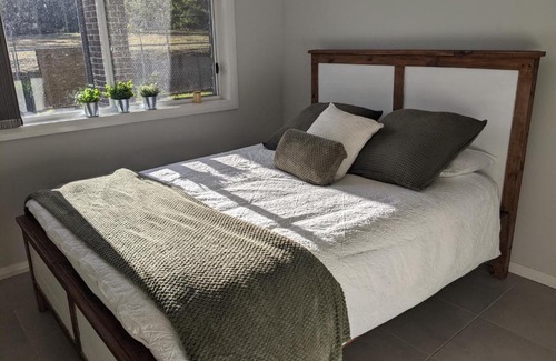 Edmondson Park House | Country Lane