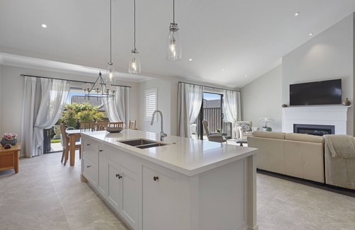 Papakura House | Country Living At Its Best-Outdoor Dream