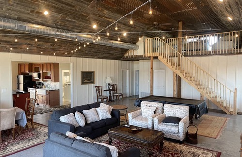 Sulphur Springs Other | Country Living in the City: Sunset Meadows