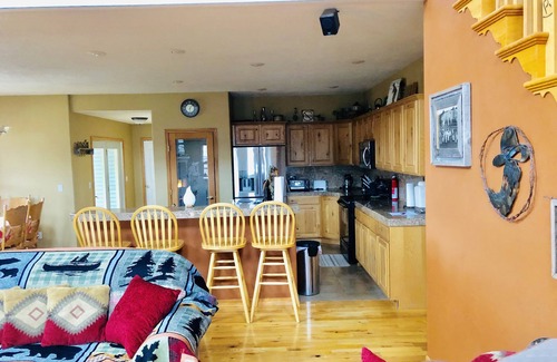 Boise House | Country living with all the comforts of home and close to downtown Boise.