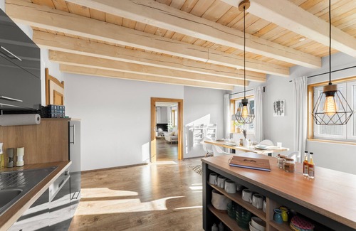 Altusried Apartment | Country magic Allgäu. Idyllic Scandinavian-style apartment surrounded by nature.