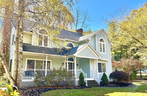 Warwick Villa | Country Manor at Millers Rock with Pool-1 Hour from NYC