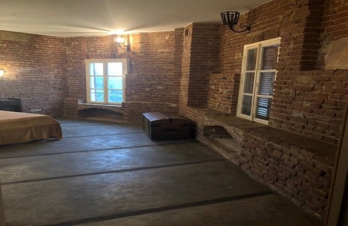 Cuccaro Monferrato Bed & Breakfast | Country mansion on the hills