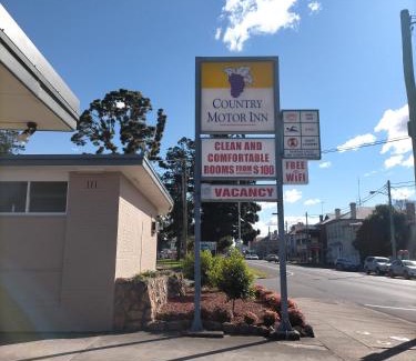 Singleton Hotel | Country Motor Inn