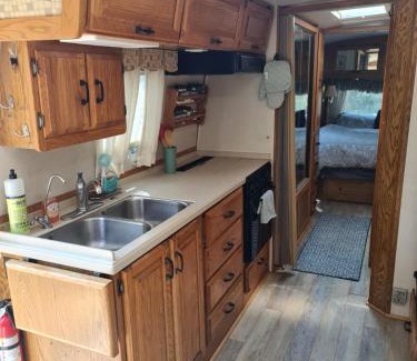 Divide House | Country Mountain Airstream