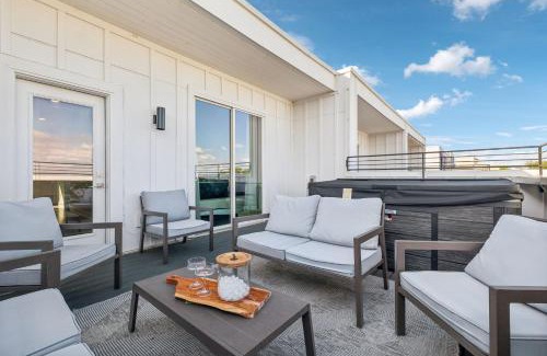 Nashville House | Country Music Themed Goodrich Ave by SkyRun Nashville