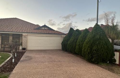 Collie House | Country Oasis on Evans Street