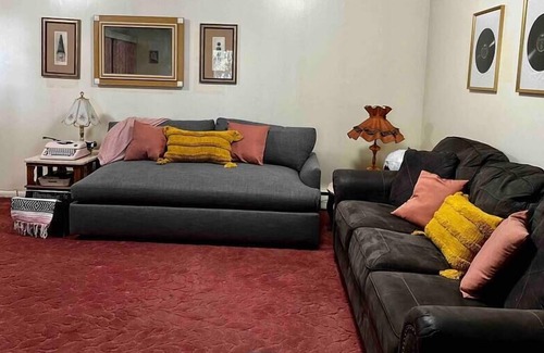 Gunnison Apartment | Country Paradise Motel