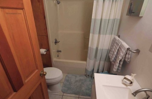 Clinton Corners Apartment | Country Private Rhinebeck Apartment