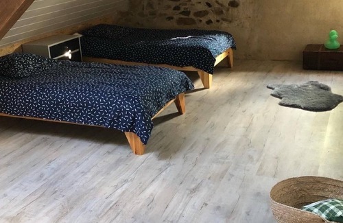 Saint-Mesmin House | Country property bordered by the hiking trail