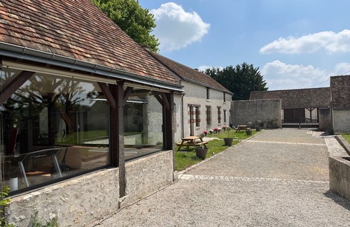Concriers Cottage | Country property with swimming pool, near the Loire castles