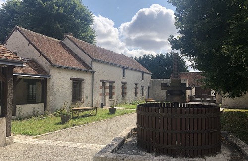 Concriers Cottage | Country property with swimming pool, near the Loire castles
