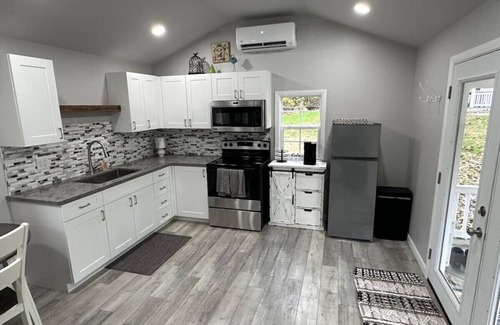 Peru House | Country Quaint near Mississinewa Lake
