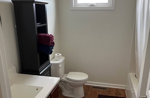 Tefft House | Country Quiet - Close to Amenities