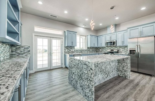 Madera House | Country Retreat in Central Cali. Home of the Sequios & Yosemite.