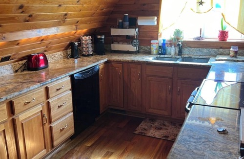 Mehoopany House | Country retreat, Refurbished Barn