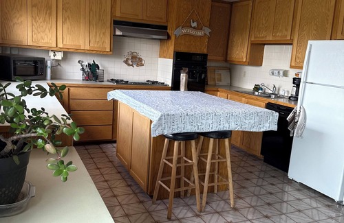 Lyon County House | Country Road Getaway