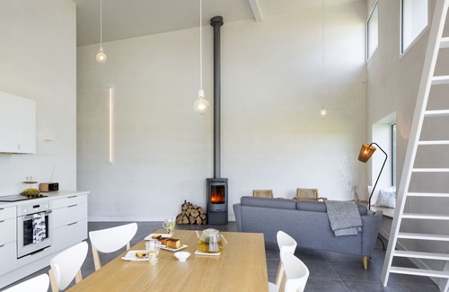 Loctudy House | Country Side by the sea. The countryside by the sea in a contemporary house.
