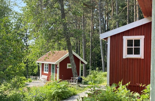 Sorunda House | Country side farm house by the sea
