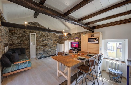 Brovello-Carpugnino House | Country Side Of Lake Maggiore