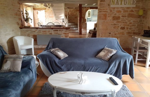 Gignac House | Country stone house with private pool and air conditioning