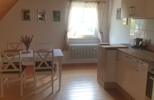 Niederwinkel Condo | Country-style apartment on estate Vacation with own horse possible!