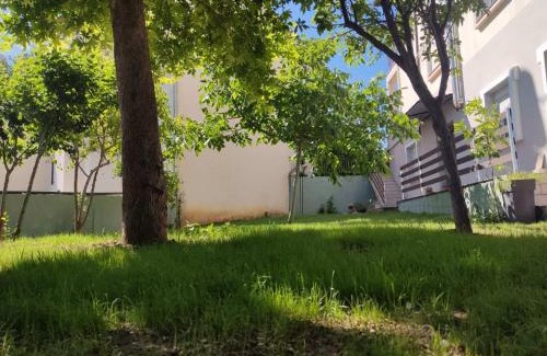 Nea Michaniona Apartment | Country treasure