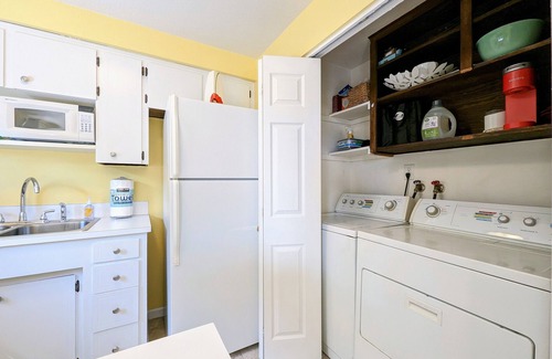 Carlton House | Country View Cottages, charming Cottage Near Downtown Carlton