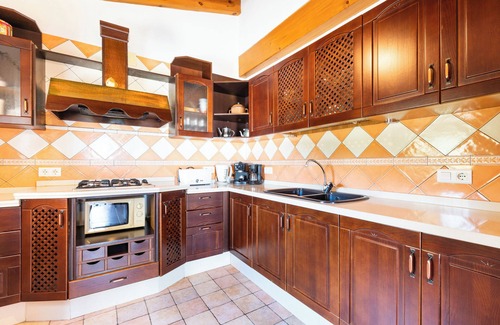 Cutar Villa | Country Villa in Peaceful Location with Private Pool