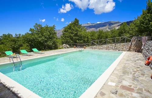 Polizzi Generosa Villa | Country villa with pool in Sicily