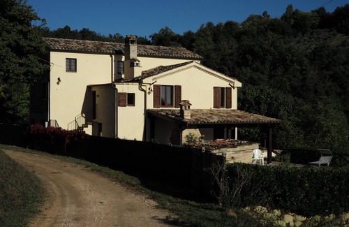 Montelparo House | Country Villa With Private Pool, Shaded Verandah And Elevated Panoramic Views