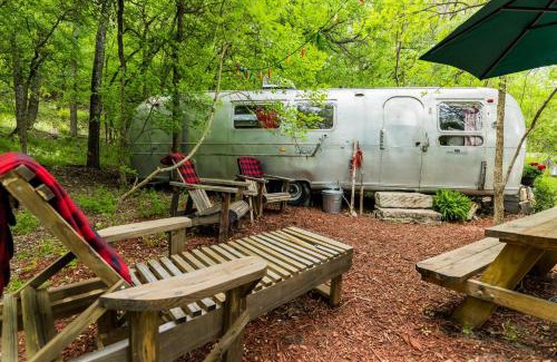 Glen Rose Hotel | Country Woods Inn