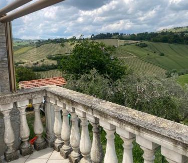 Cossignano Villa | Countryhouse Gli Ulivi